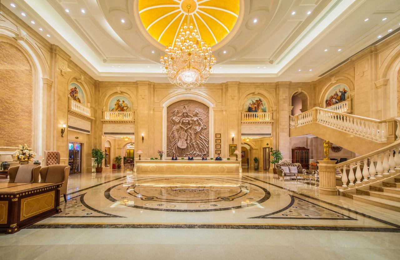 Vienna Hotel Nanyang People Road Extérieur photo