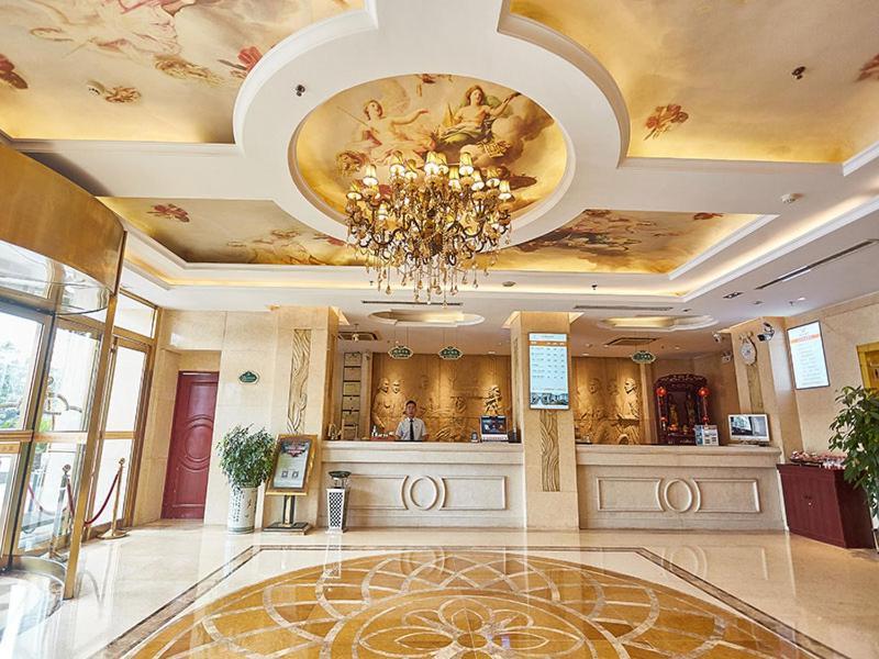 Vienna Hotel Nanyang People Road Extérieur photo