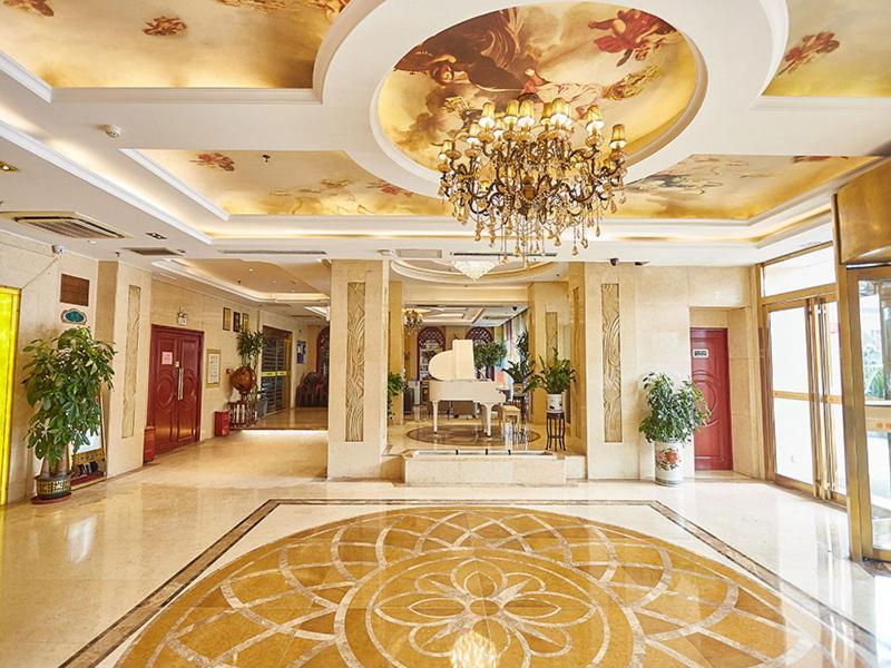 Vienna Hotel Nanyang People Road Extérieur photo